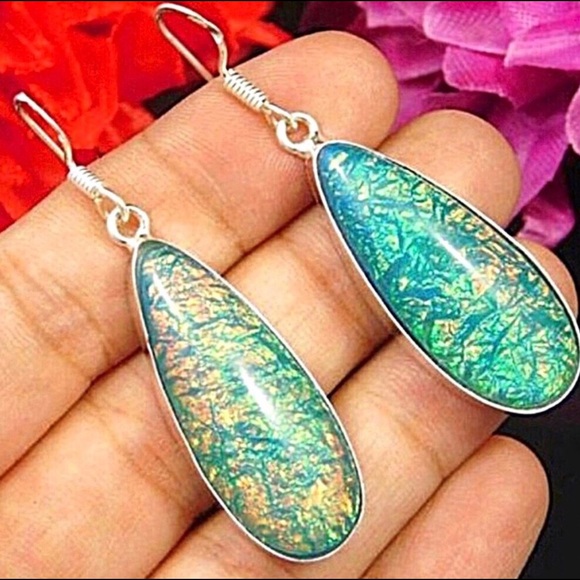 Jewelry - 925 Silver Plated Faux Opal Earrings.